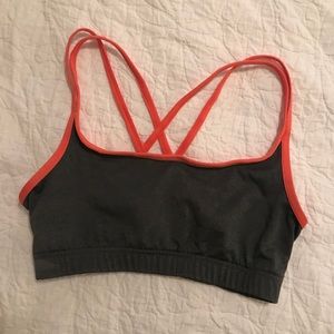 Sports bra